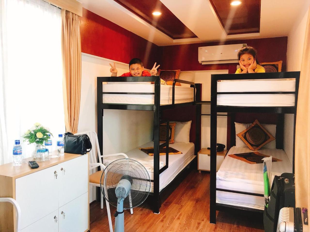 Why Not Hostel Dong Hoi Extérieur photo